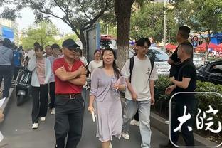 泰斯：防守端守护禁区&进攻做好掩护 球队需要我做什么我就做什么